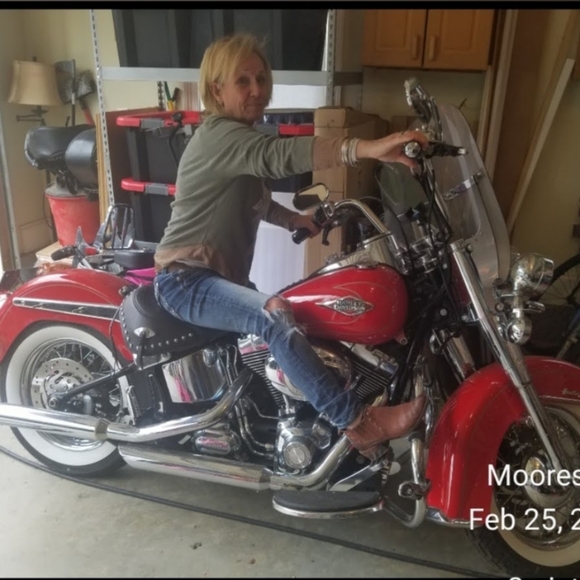 Meet your Posher, Donna - Picture 5 of 6